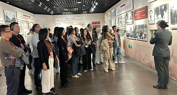 西柏坡干部学院·重走