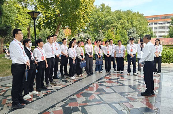 西柏坡干部学院,西柏坡红色教育